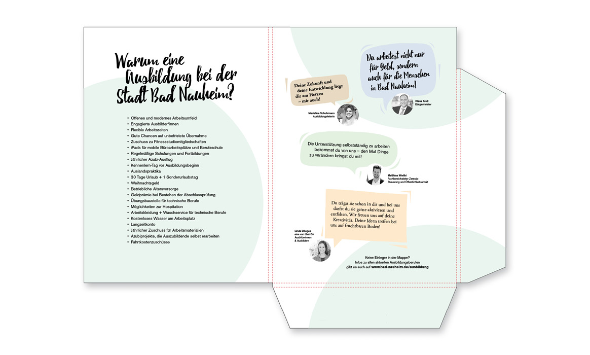 Geöffnete Ausbildungsmappe der Stadt Bad Nauheim mit einer Übersicht „Warum eine Ausbildung bei der Stadt Bad Nauheim?“ sowie Infografiken und Informationen auf den Innenseiten.