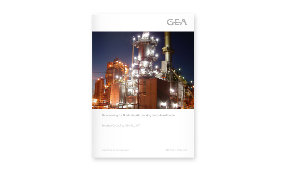 Titelseite einer Produktbroschüre von GEA zum Customized Gas Cleaning System mit großformatiger Industrieanlage und Unternehmenslogo.
